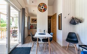 Les Minis Homes Du Bugey - Eco-Lodge City, Un Refuge En Hyper Centre